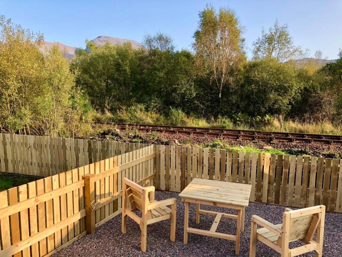 Per Ardua Shepherds Hut Fort William Exteriör bild